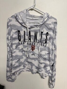 San Francisco giants hoodie NWT XL